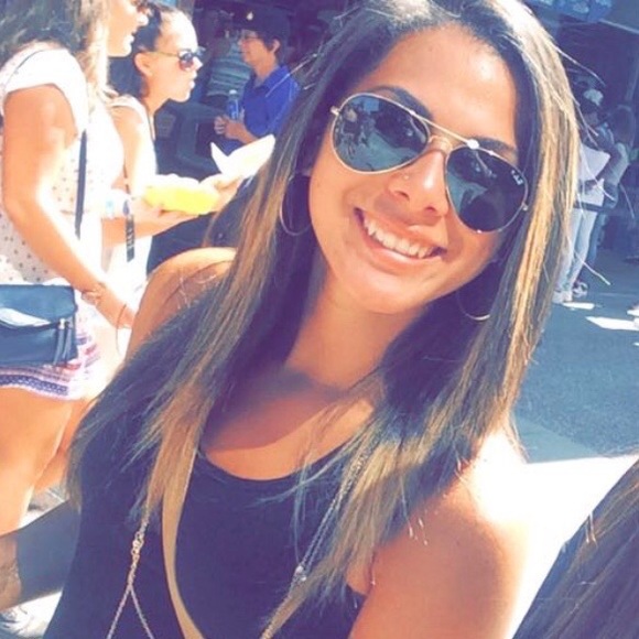 Meet your Posh Ambassador - Picture 1 of 1